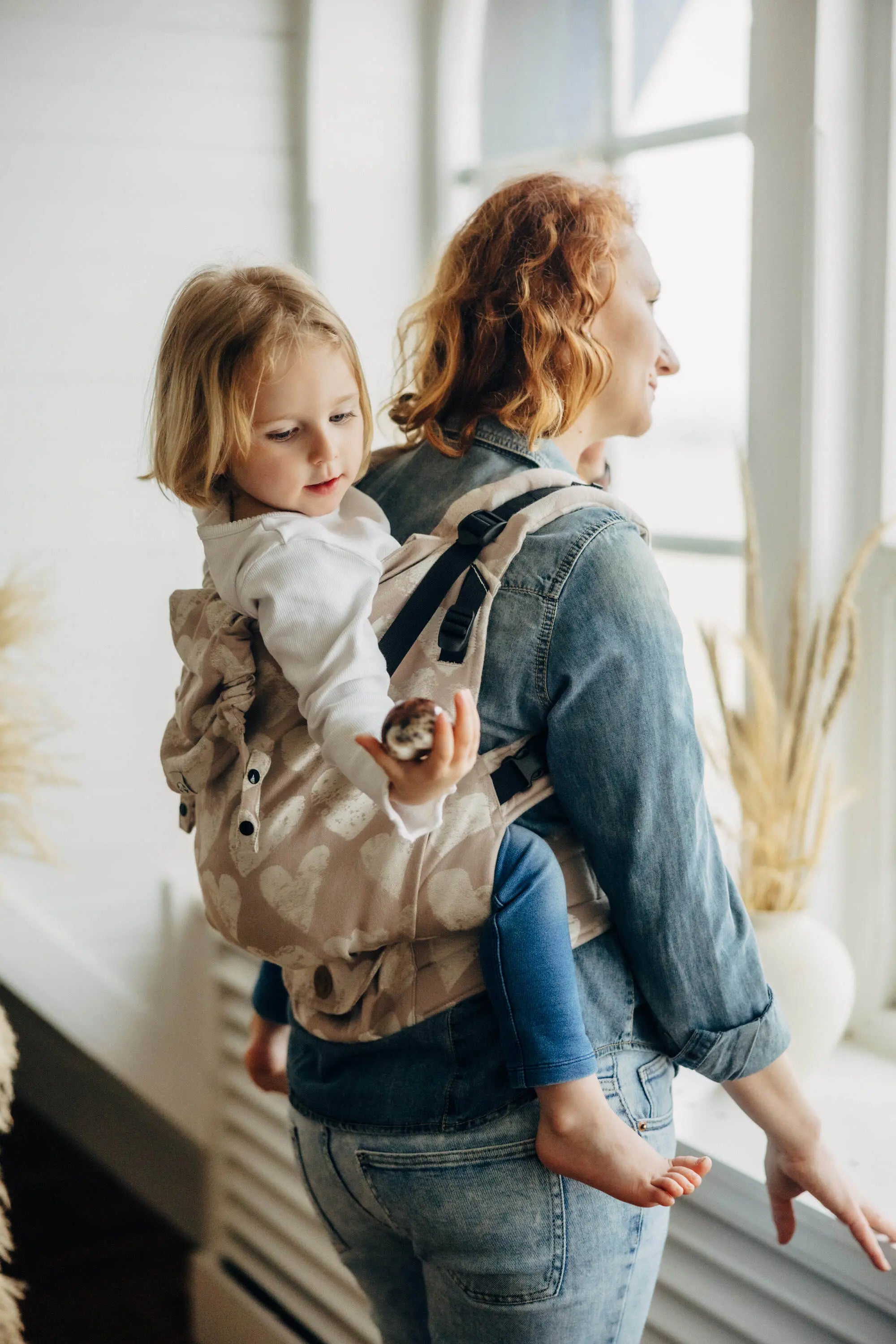 Lovka Petite Bold LennyPreschool Carrier by LennyLamb LennyLamb