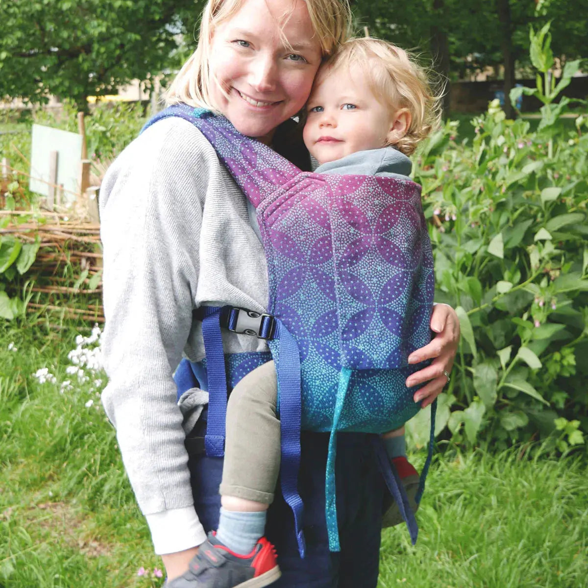 Starry Night Brew Bairn Baby Carrier by Oscha Oscha