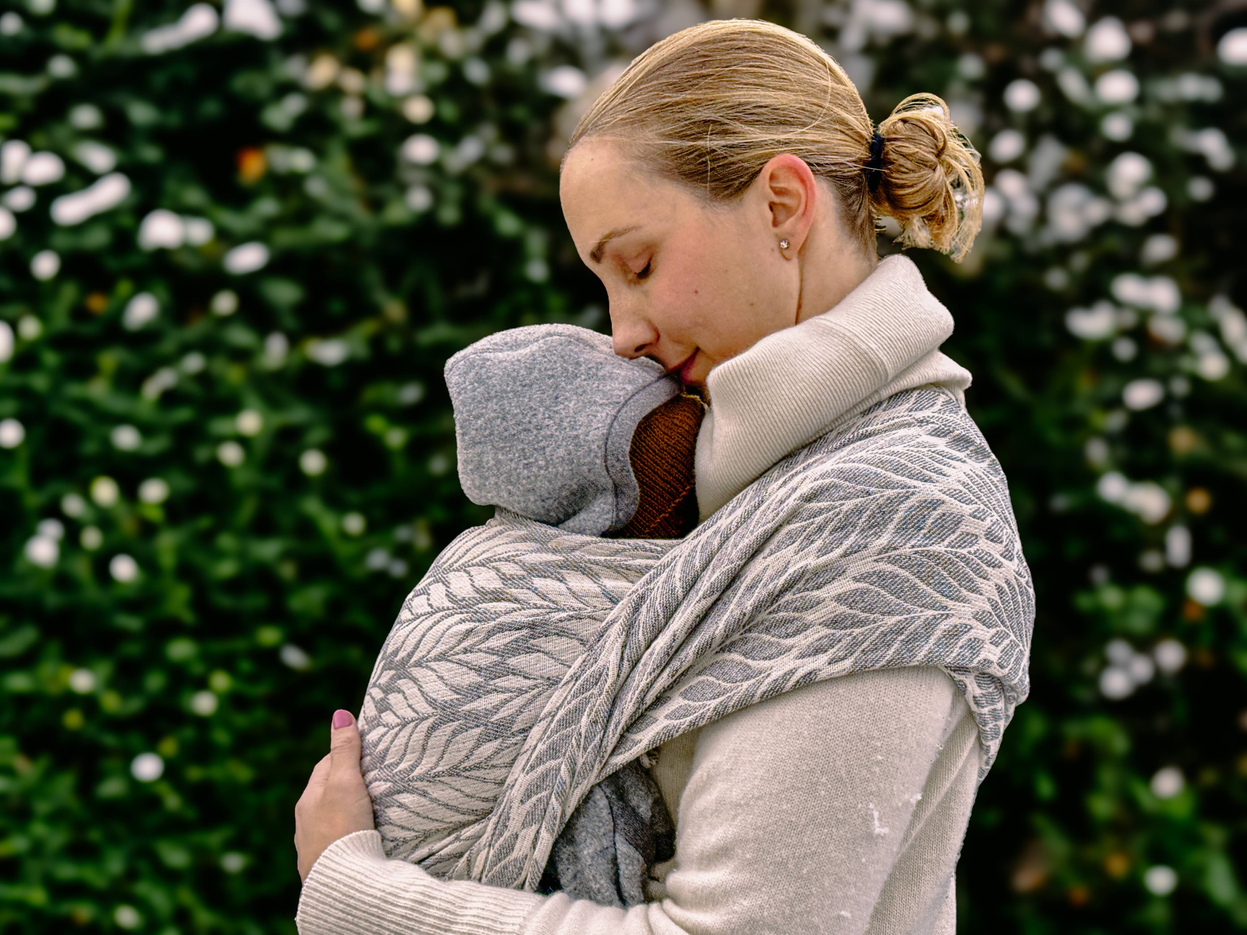 Trias Whisper Woven Wrap Exclusive by Didymos Didymos at Little Zen One