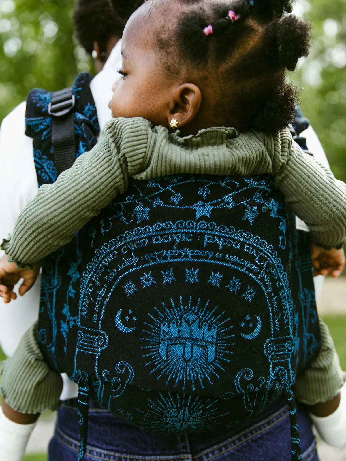 Doors of Durin Mellon Onbuhimo Baby Carrier by Oscha Oscha