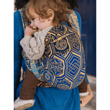 Oakenshield™ Striate Woven Wrap by Oscha