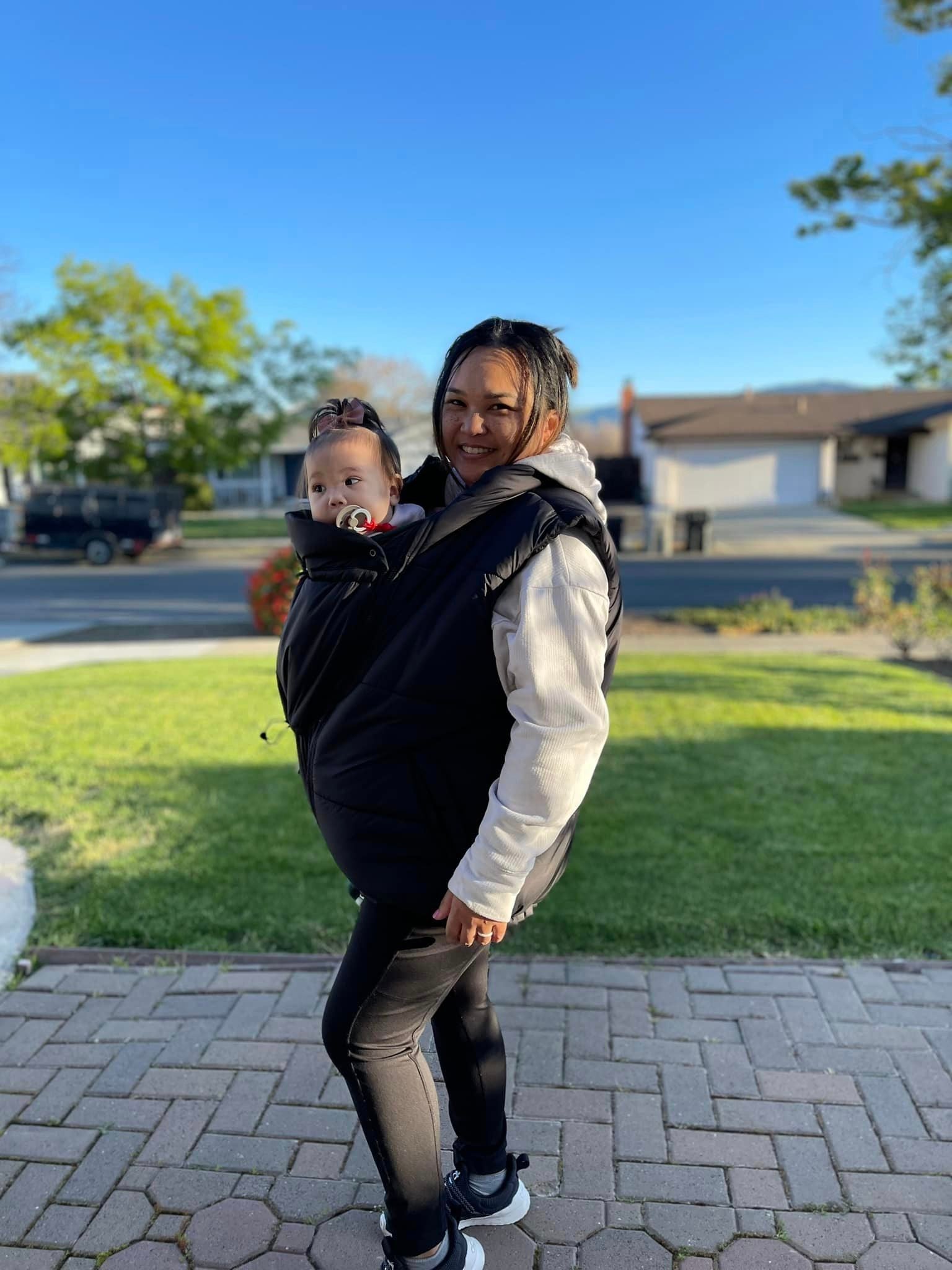 Mamalila Stockholm Black Unisex Babywearing Vest Mamalila at Little Zen One