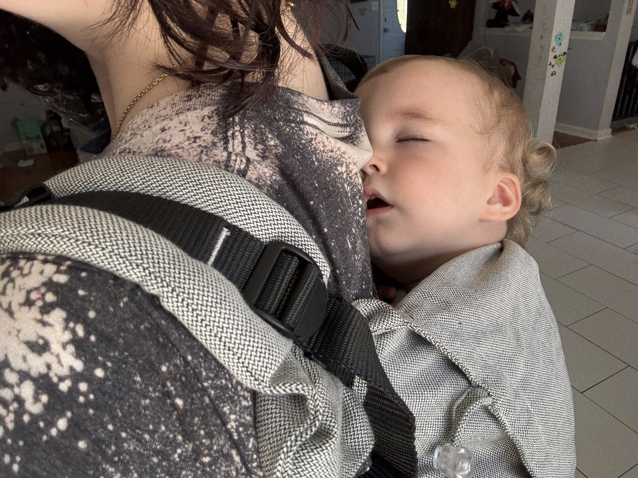 Graphite Toddler DidyFix by Didymos Didymos at Little Zen One