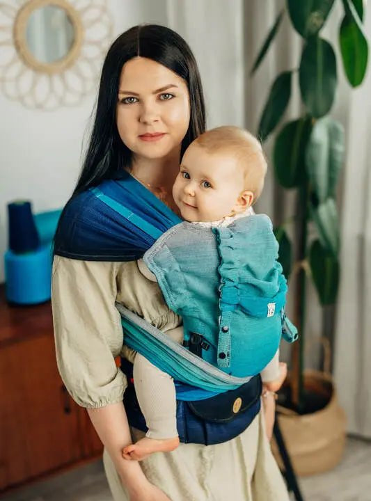 LennyLamb Broken Twill Airglow half buckle baby carrier