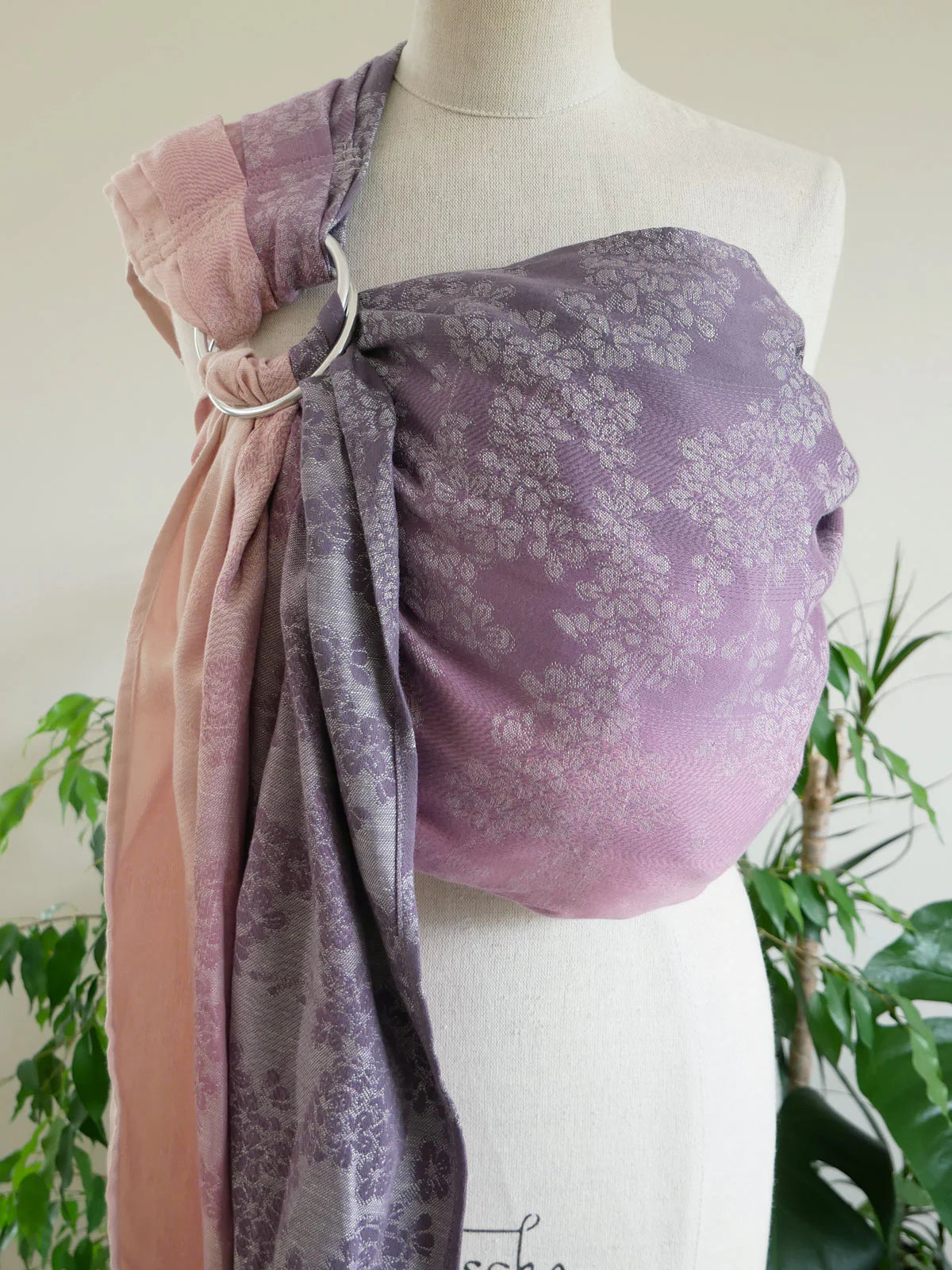 Blossom Evelyn Baby Ring Sling