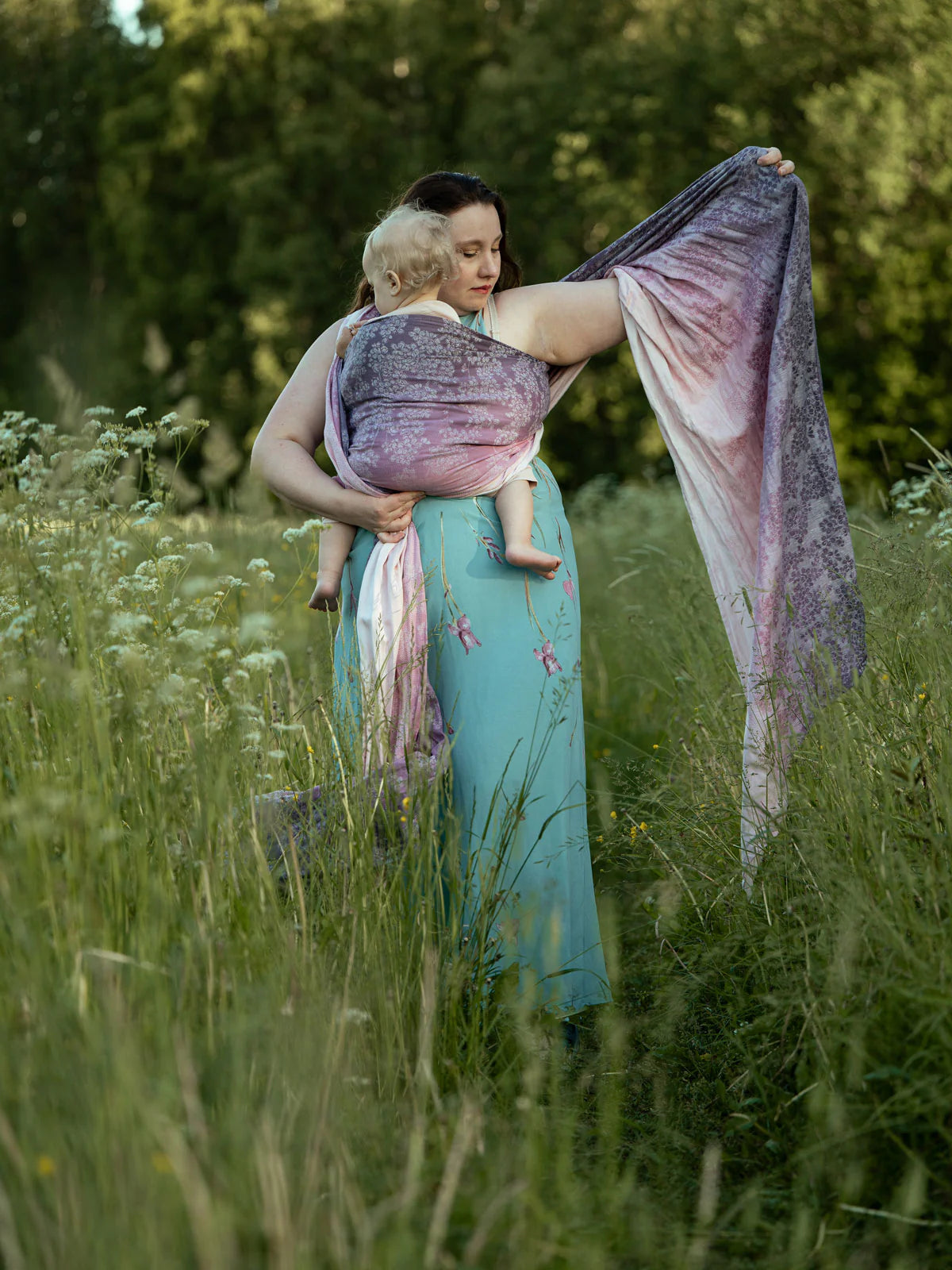 Blossom Evelyn Baby Wrap Action