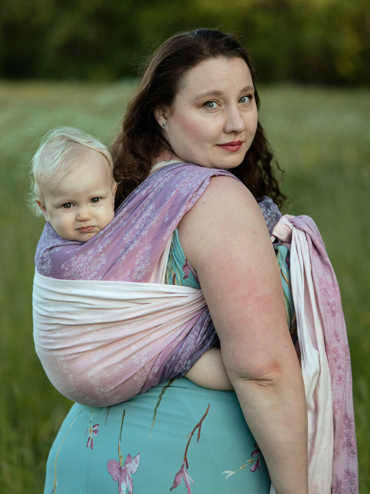 Blossom Evelyn Baby Wrap Action