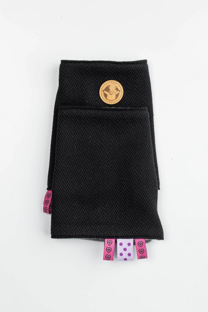 Ebony Black Drool Pads & Reach Straps by LennyLamb - Baby Carrier AccessoriesLittle Zen One5907557781534