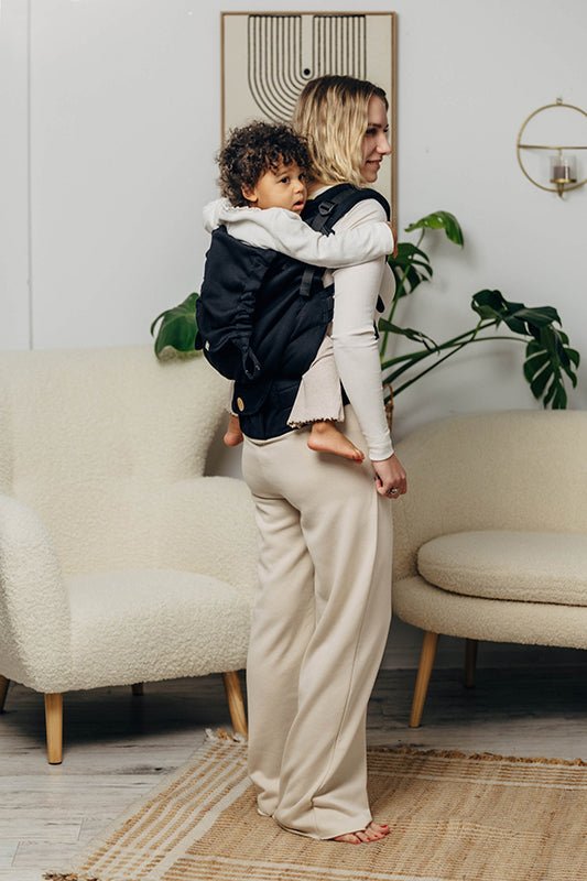 Ebony Black LennyPreschool Carrier by LennyLamb - Buckle CarrierLittle Zen One5907557761017