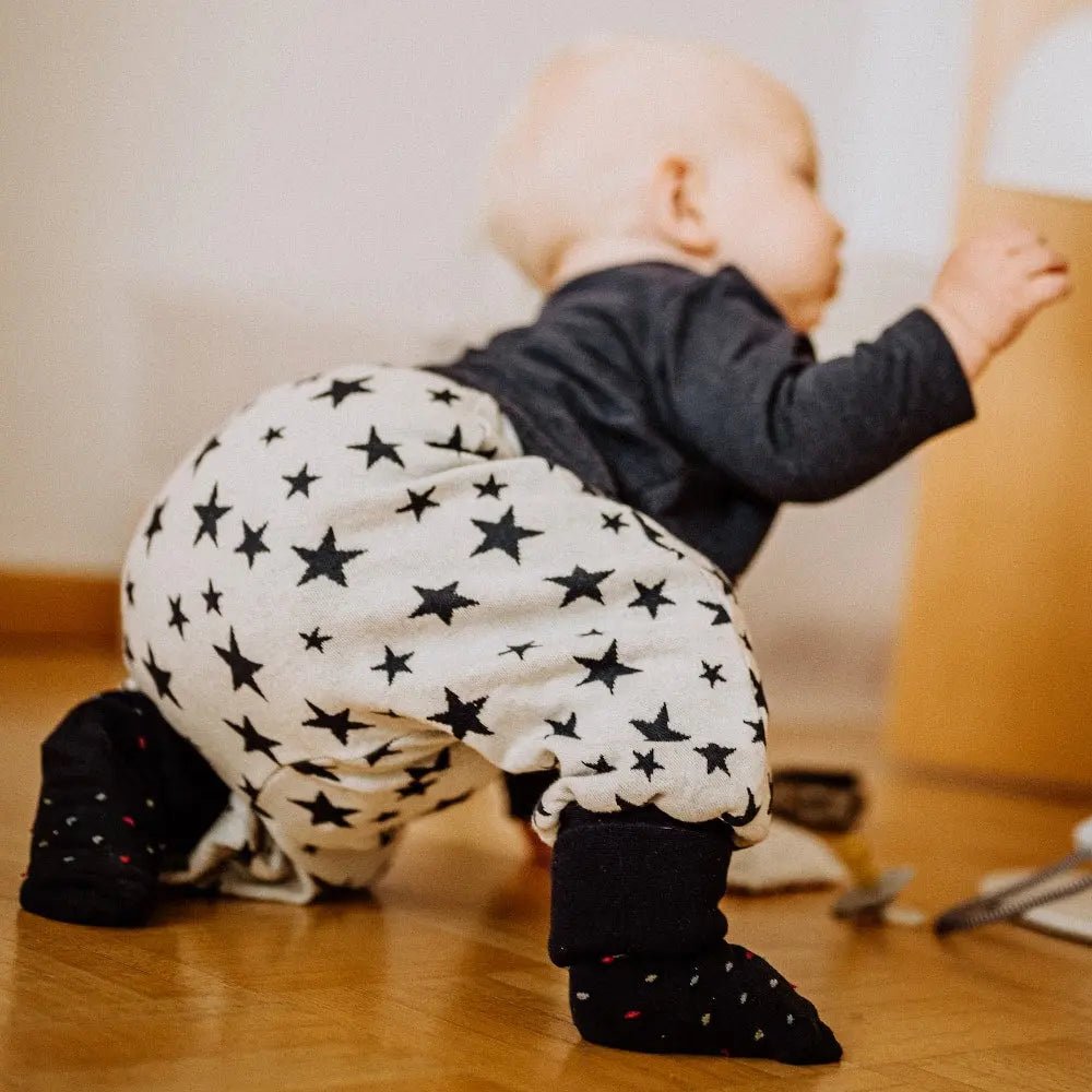 Grow with Me Pants Jersey Stars