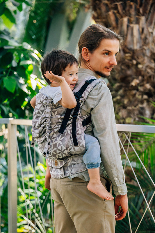 Hexaflowers Mirror LennyPreschool Carrier