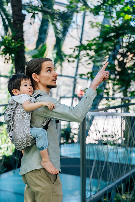 Hexaflowers Mirror Onbuhimo PRO by LennyLamb LennyLamb at Little Zen One