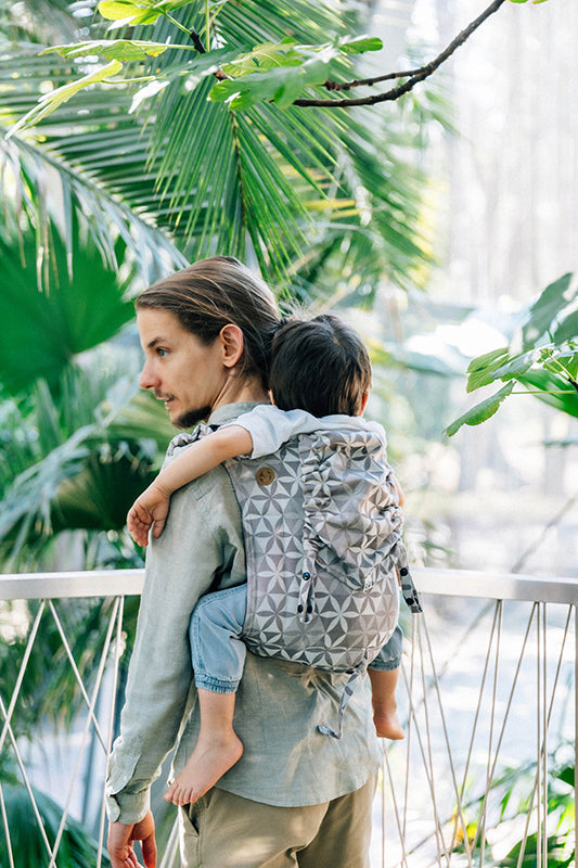 Hexaflowers Mirror Toddler Onbuhimo PRO by LennyLamb LennyLamb at Little Zen One