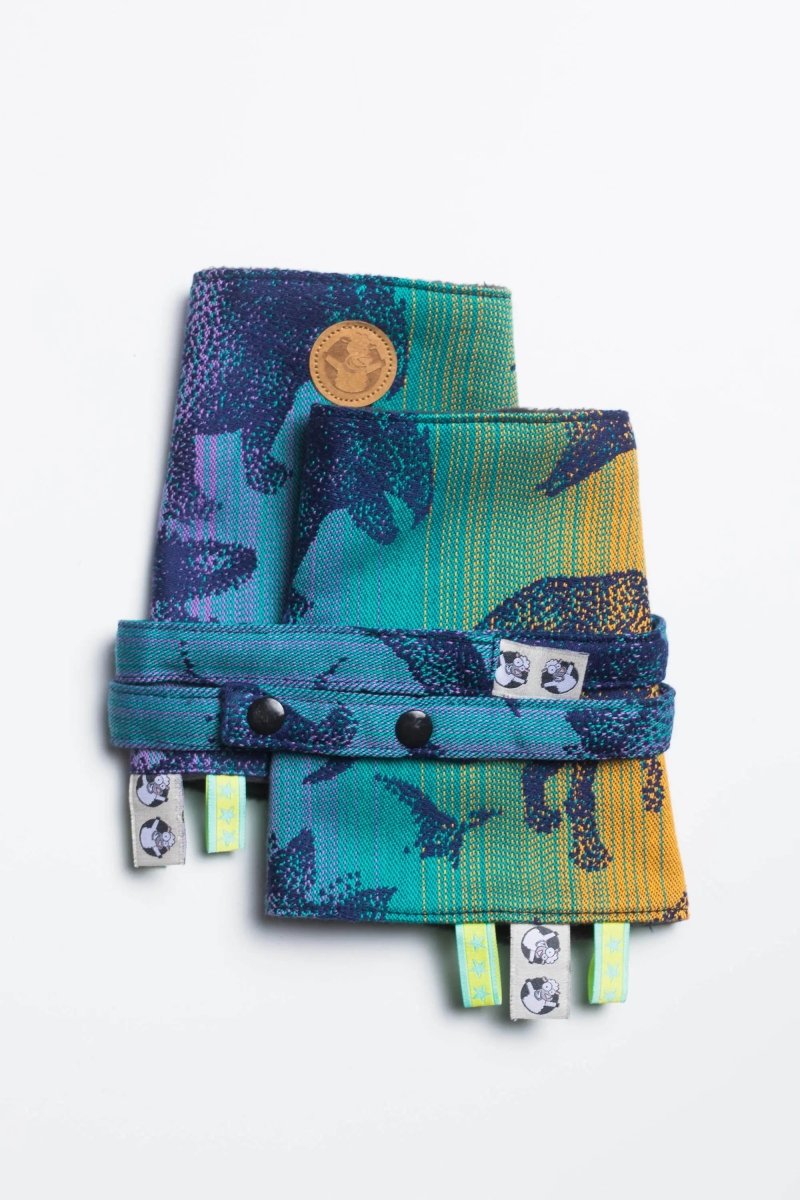 Jurassic Park New Era Drool Pads & Reach Straps by LennyLamb - Baby Carrier AccessoriesLittle Zen One5907557749275