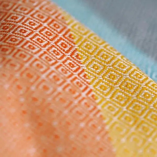 Light Rainbow Ring Sling