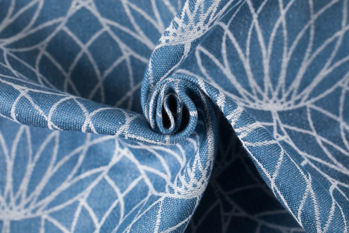 Lotus Blue LennyHybrid by LennyLamb (Grade B) - Half Buckle CarrierLittle Zen One50634832