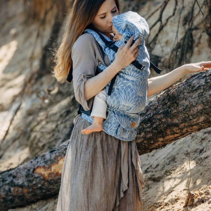 Lotus Blue LennyUpGrade by LennyLamb - Buckle CarrierLittle Zen One53420112