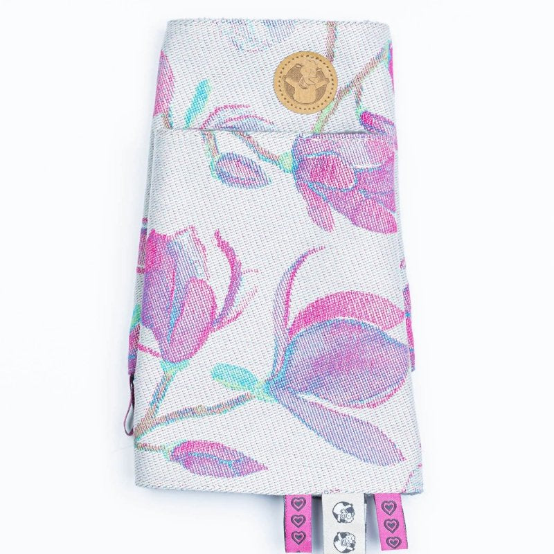Magnolia Drool Pads Reach Straps