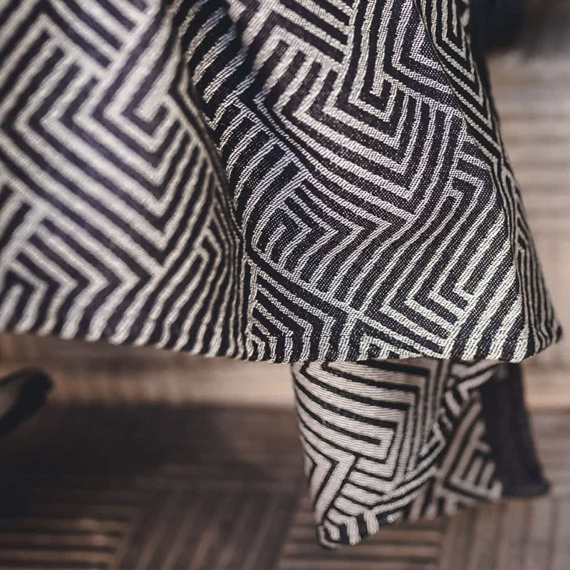 Metro Monochrome DidySling by Didymos Didymos at Little Zen One