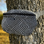 Metro Monochrome Moon Bag by Didymos Bags