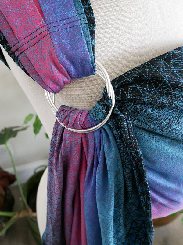 Nano Peekaboo! Ring Sling by Oscha Oscha at Little Zen One