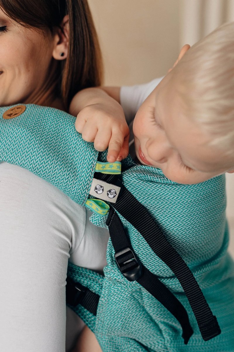 Ombre Green Drool Pads Reach Straps
