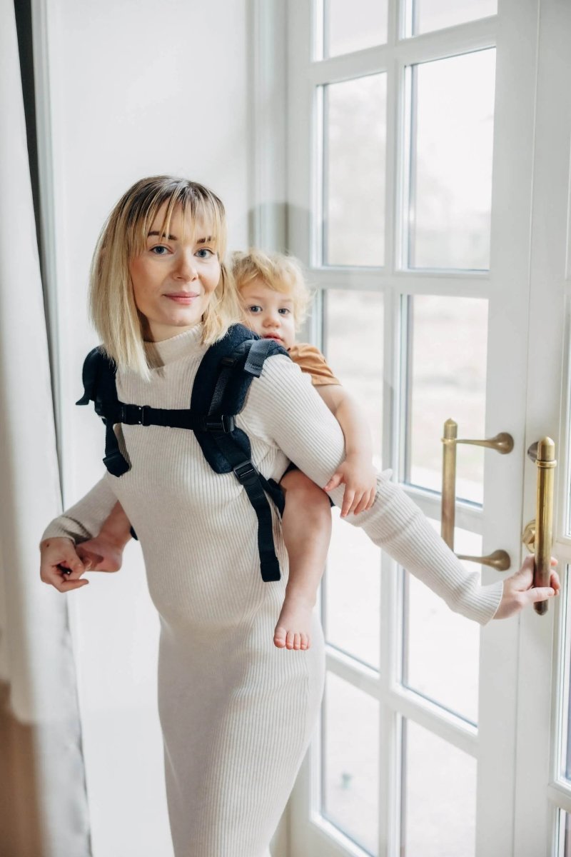 Peacock's Tail Pitch Black Preschool Onbuhimo PRO by LennyLamb - OnbuhimoLittle Zen One64300624