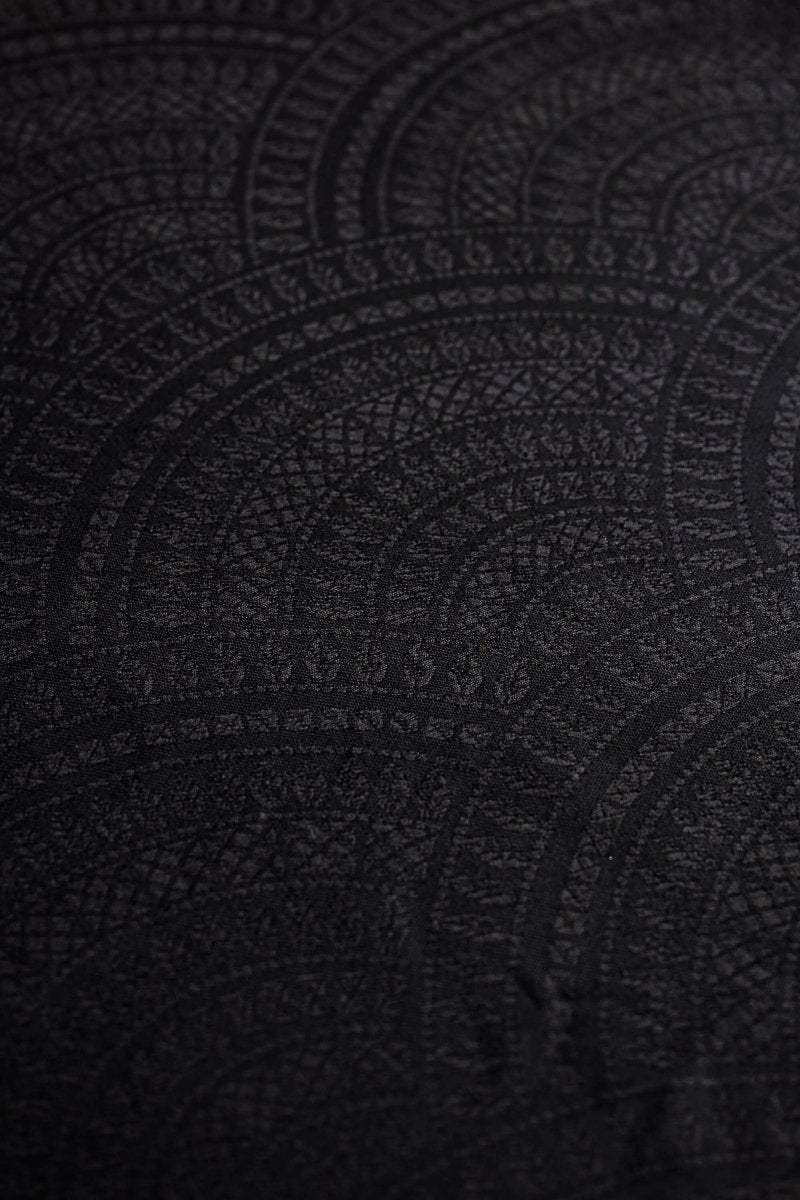 Peacock's Tail Pitch Black Woven Wrap by LennyLamb - Woven WrapLittle Zen One5907557756679