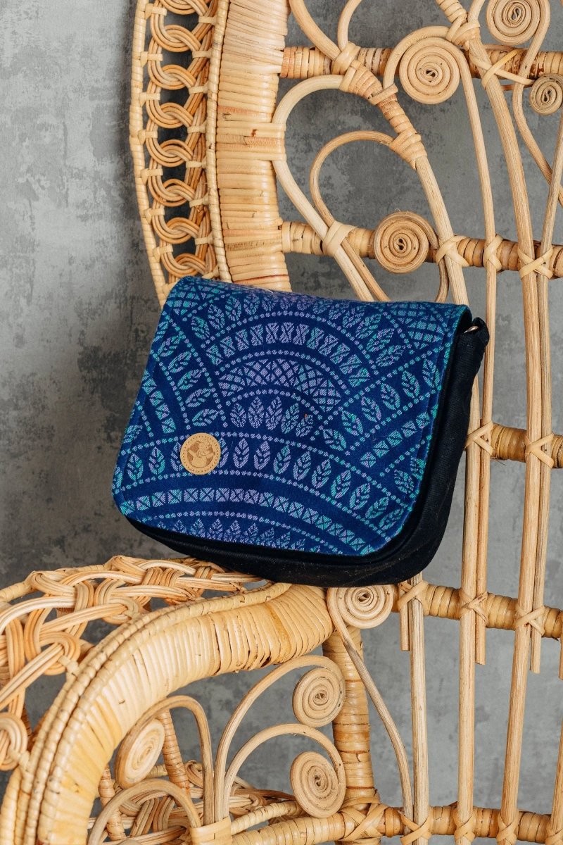 Peacocks Tail Provance 2 in 1 City Bag by LennyLamb Bags