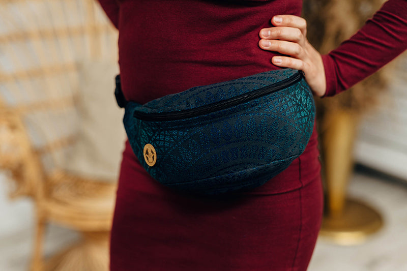 Peacocks Tail Quantum Waist Bag by LennyLamb Bags
