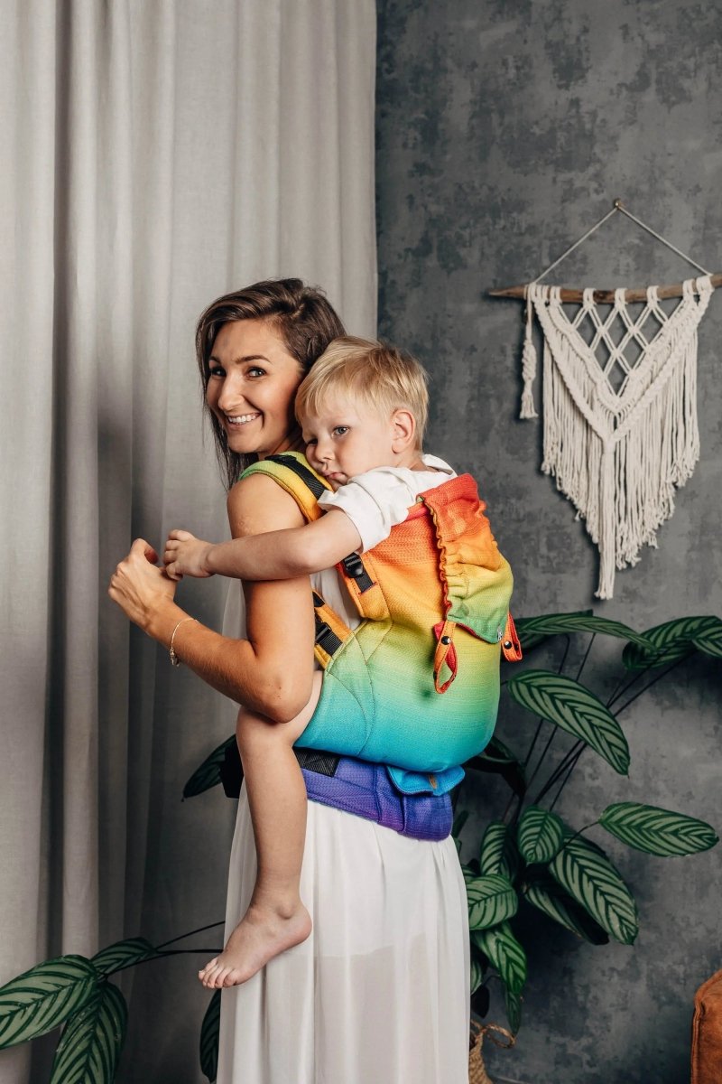 Rainbow Baby LennyPreschool Carrier