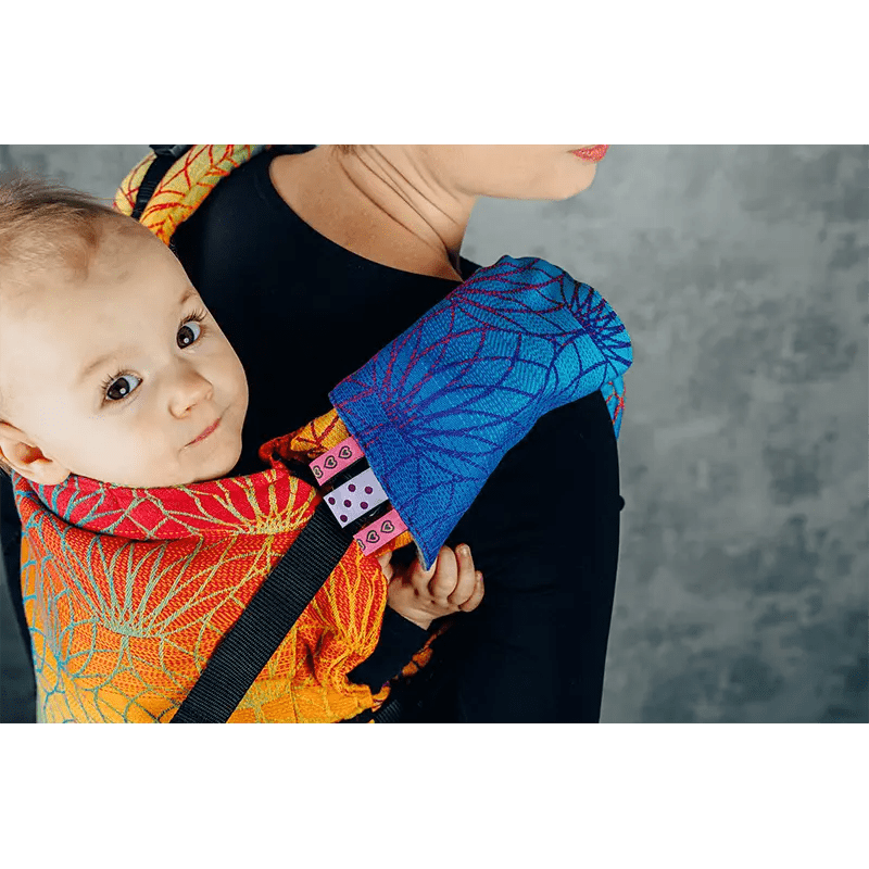 Rainbow Lotus Drool Pads & Reach Straps by LennyLamb - Baby Carrier AccessoriesLittle Zen One5907557757416