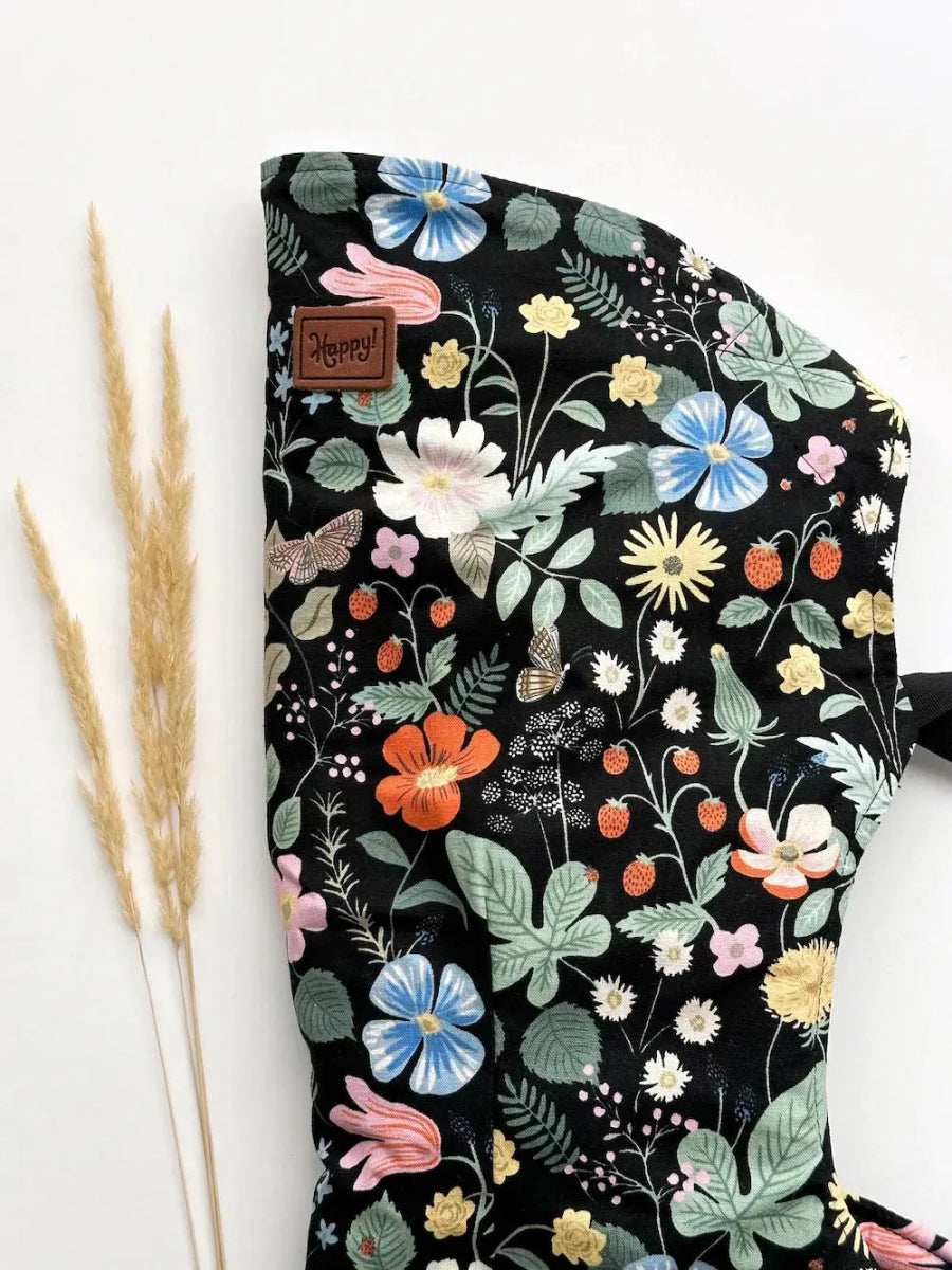 Strawberry Fields Black Versa Baby Carrier by Happy Baby - Buckle CarrierLittle Zen One74856016