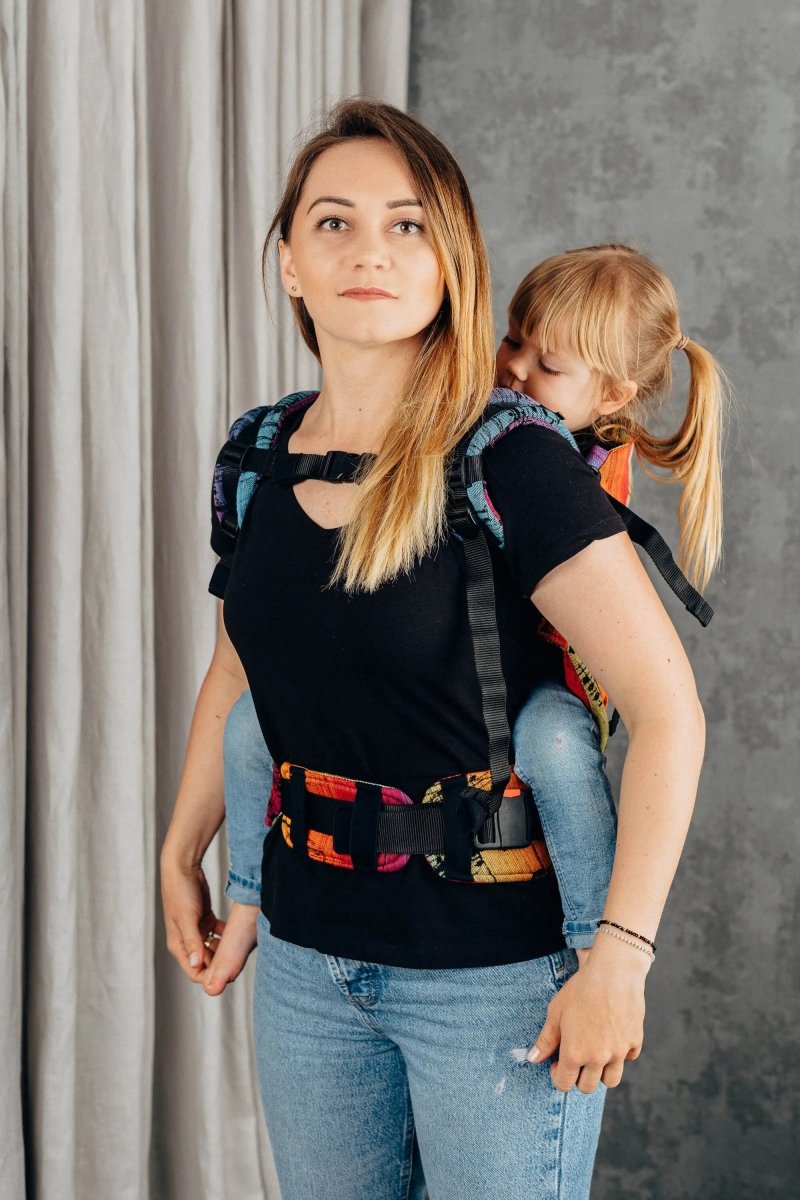 Symphony Rainbow Dark LennyPreschool Carrier by LennyLamb - Buckle CarrierLittle Zen One5907557752657