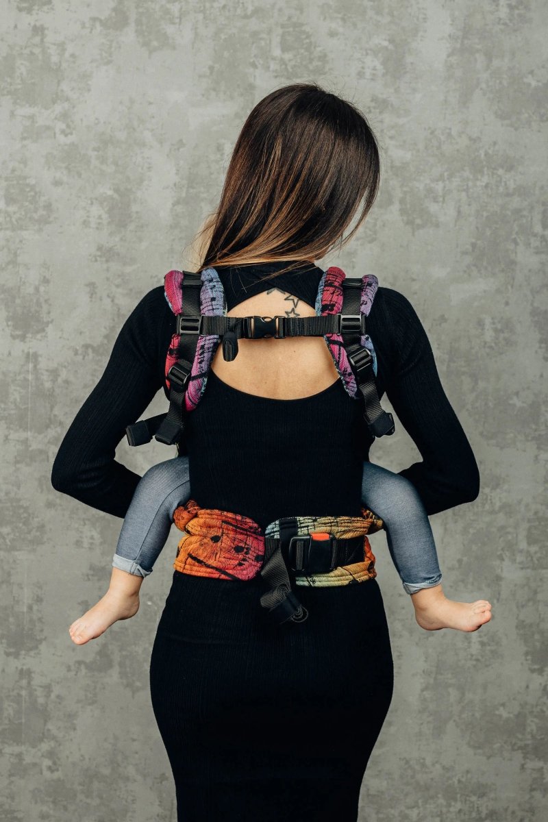 Symphony Rainbow Dark Toddler LennyGo by Lennylamb - Buckle CarrierLittle Zen One5907557703260