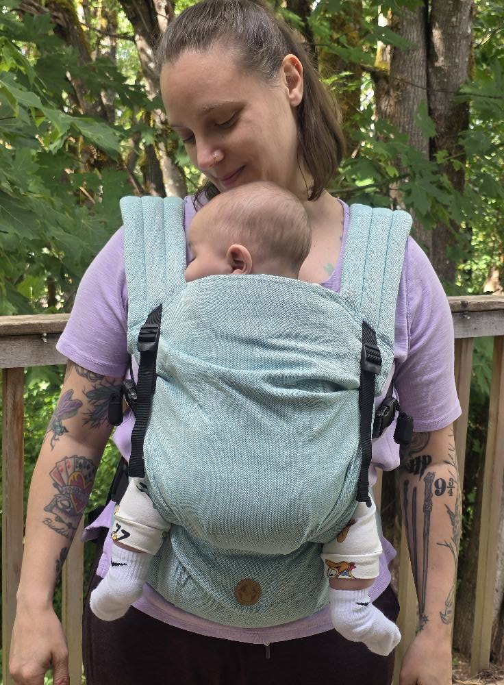 Ugc 2025 6 20 LennyLamb Buckle Carrier LennyLight Agave Tara Gusler