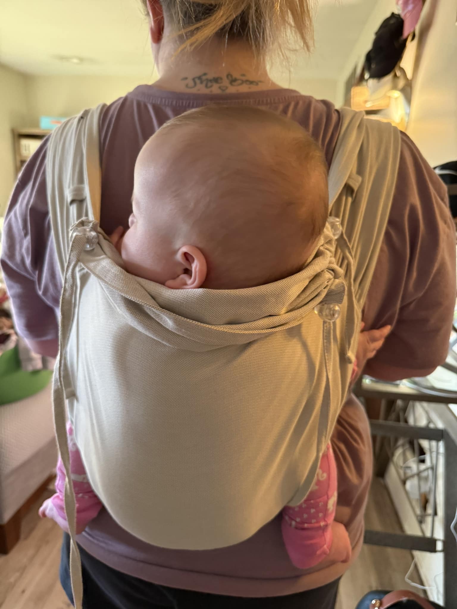 Ugc 2025 9 17 Didymos Mei Tai Didytai Sand Shae Nicole Riley