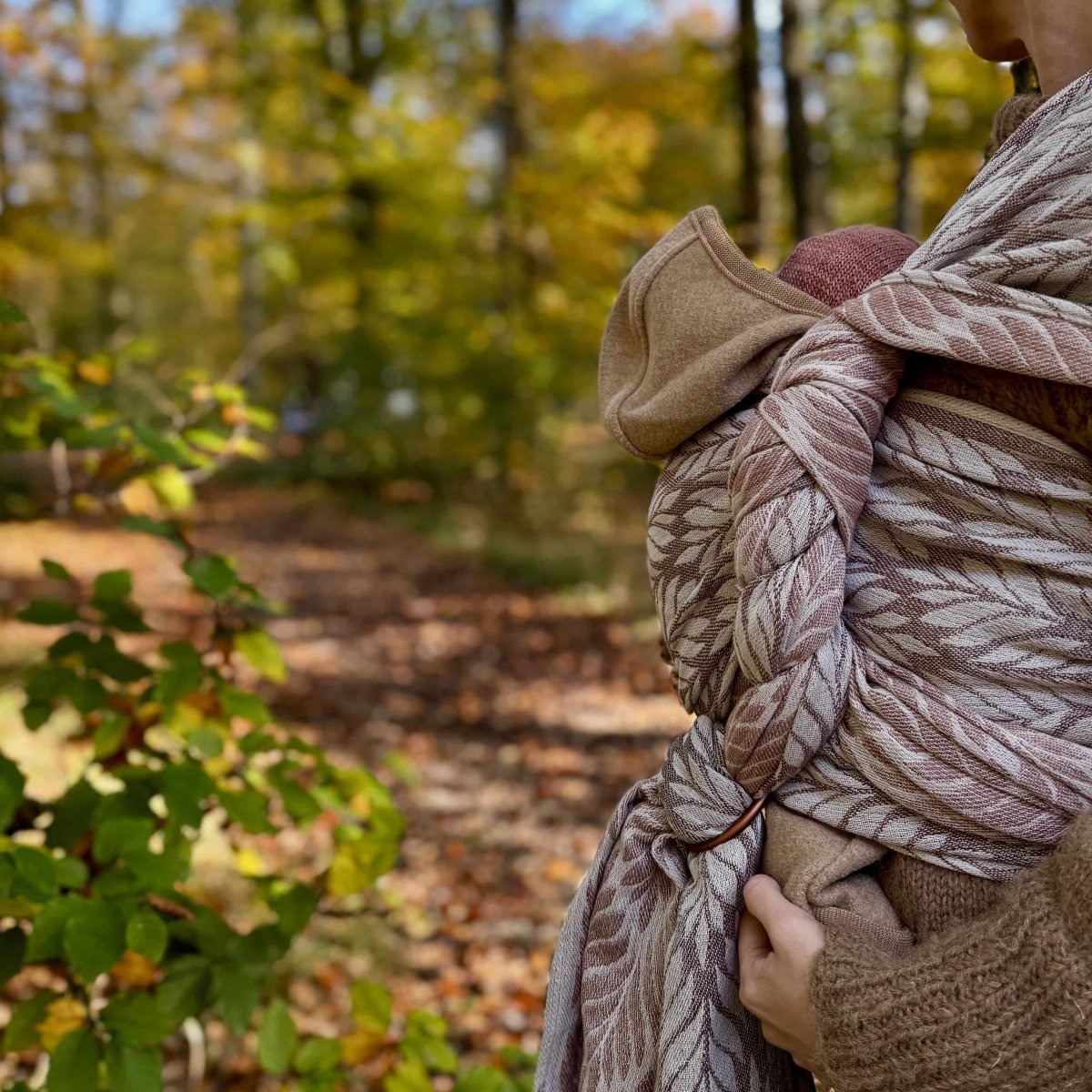 Trias Chai Cinnamon Woven Wrap