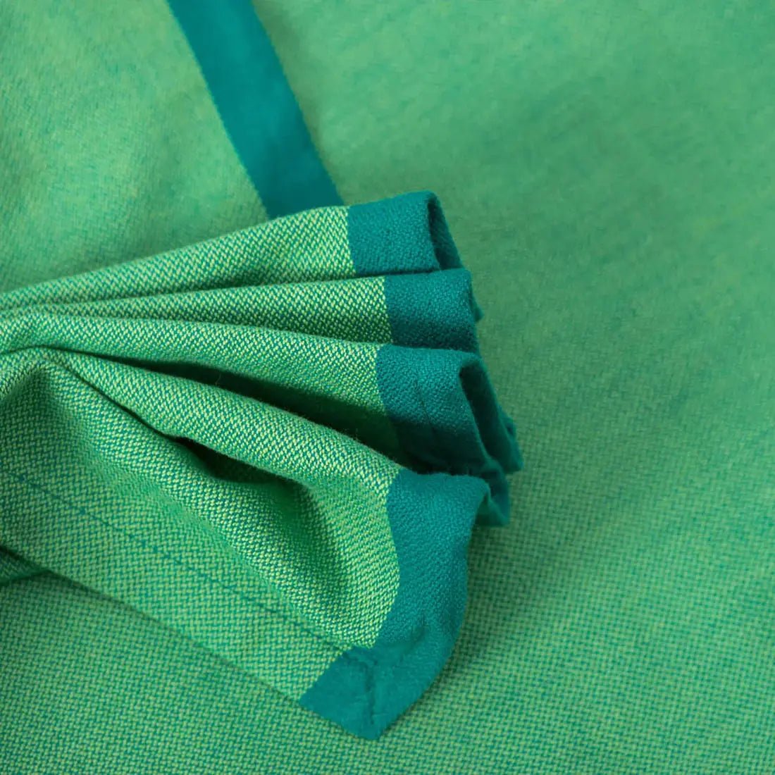 Verde Cross Twill Woven Wrap