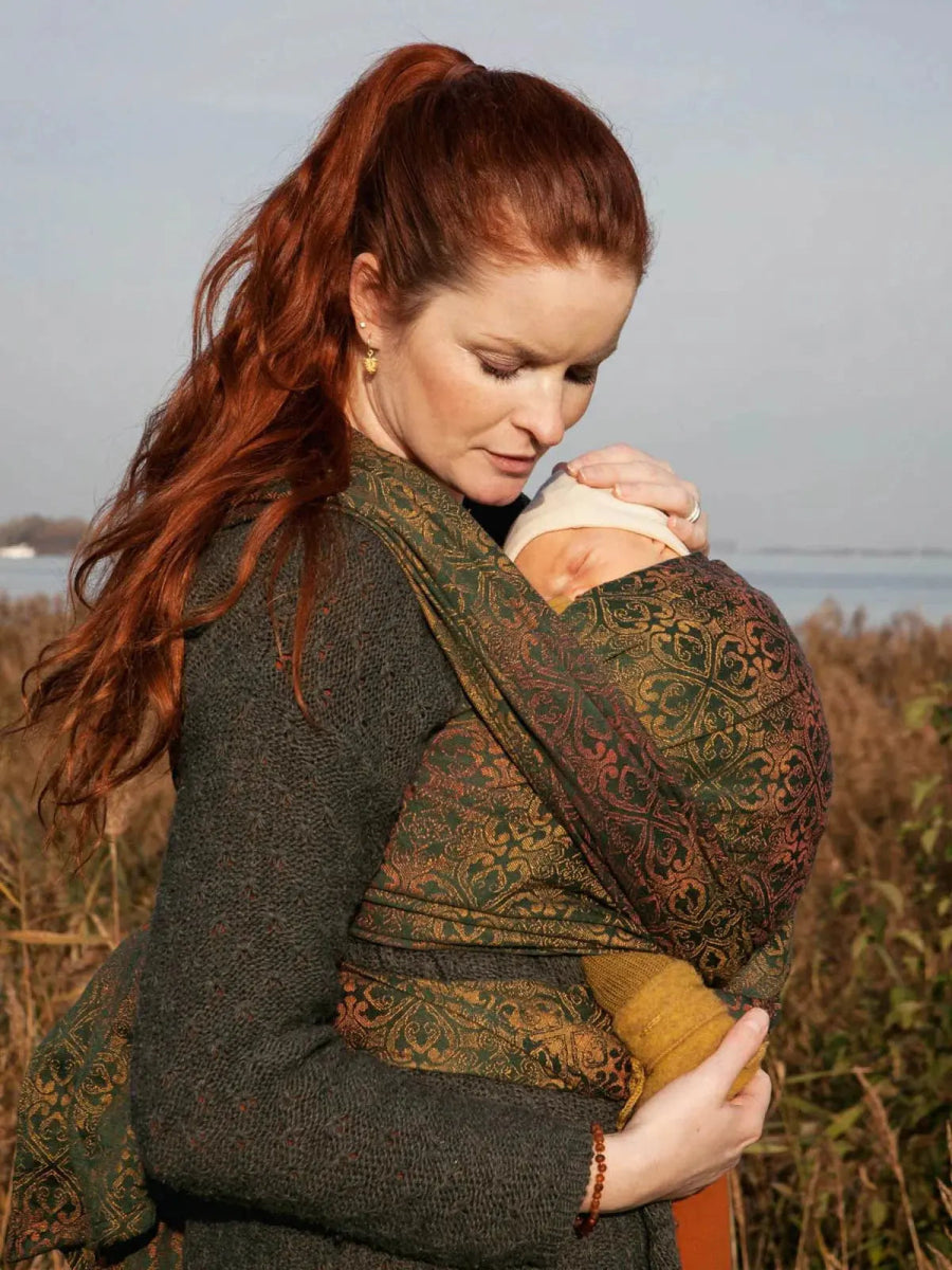 Victoriana Hunter Woven Wrap