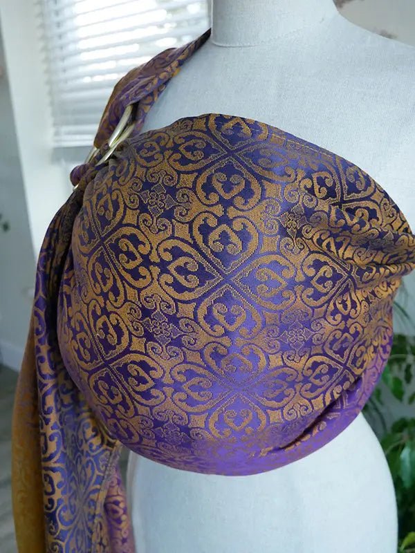 Victoriana Royal Ring Sling