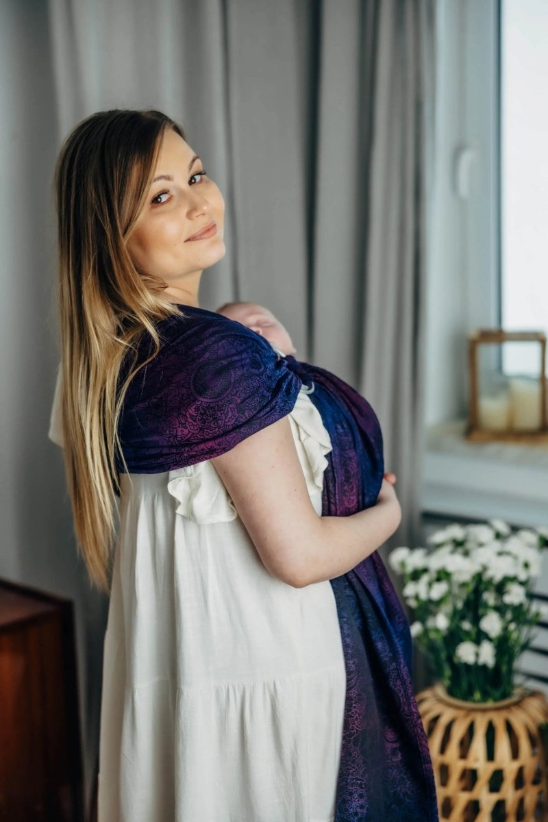 Wild Wine Bouquet Ring Sling