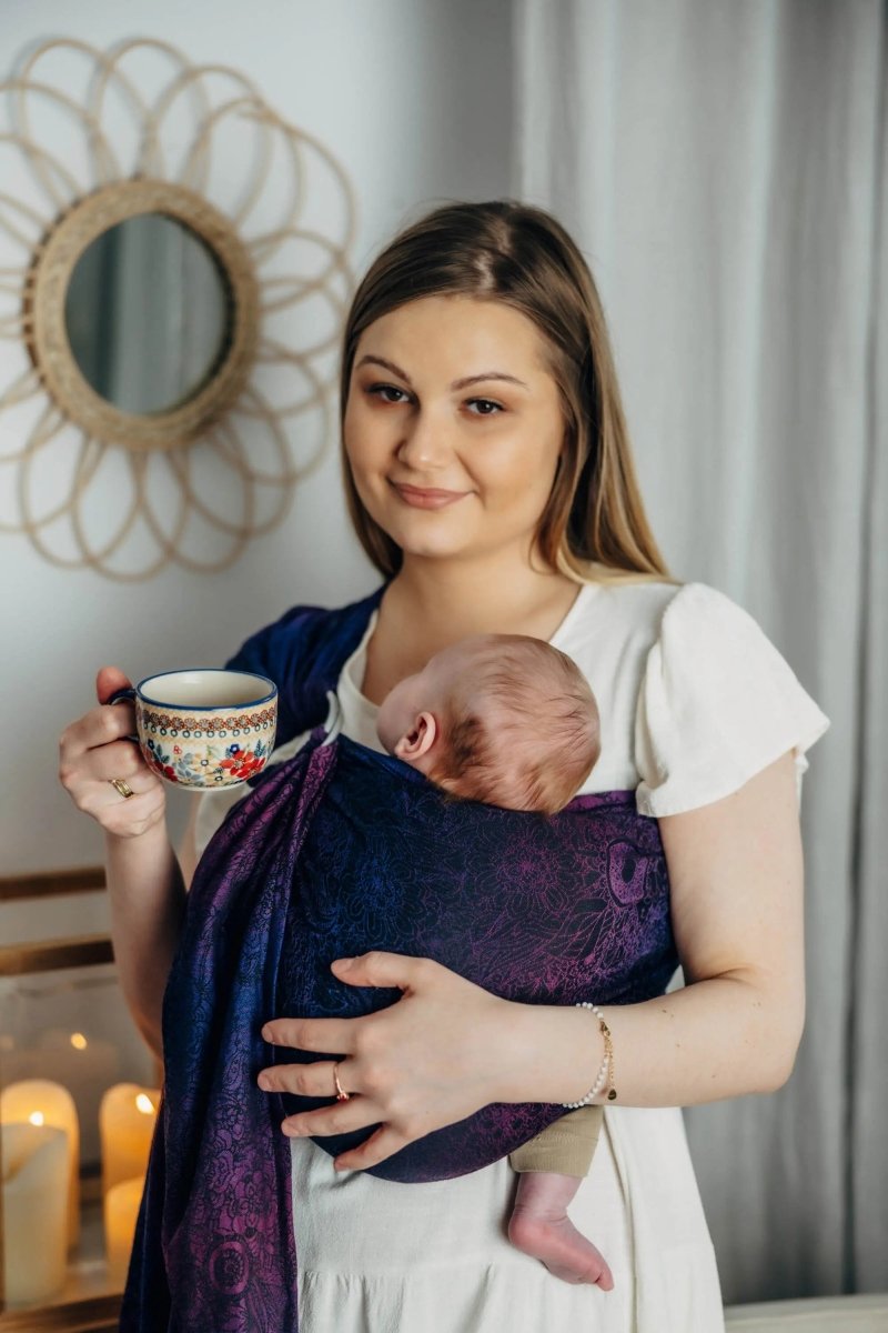 Wild Wine Bouquet Ring Sling