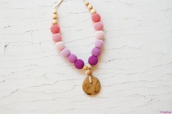 FrejaToys Berry Pretty Nursing Necklace - Baby Carrier AccessoriesLittle Zen One