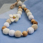 FrejaToys White Poppy Nursing Necklace - Baby Carrier AccessoriesLittle Zen One