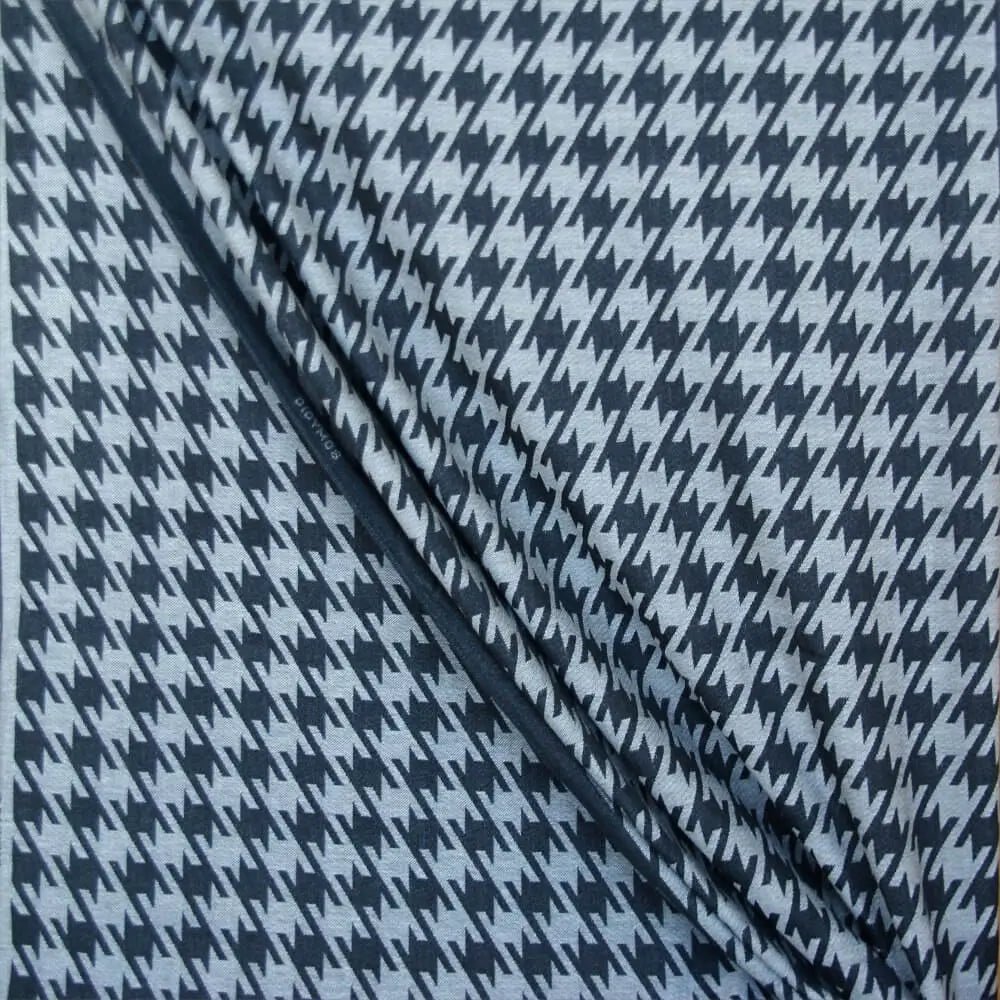 Houndstooth Woven Wrap