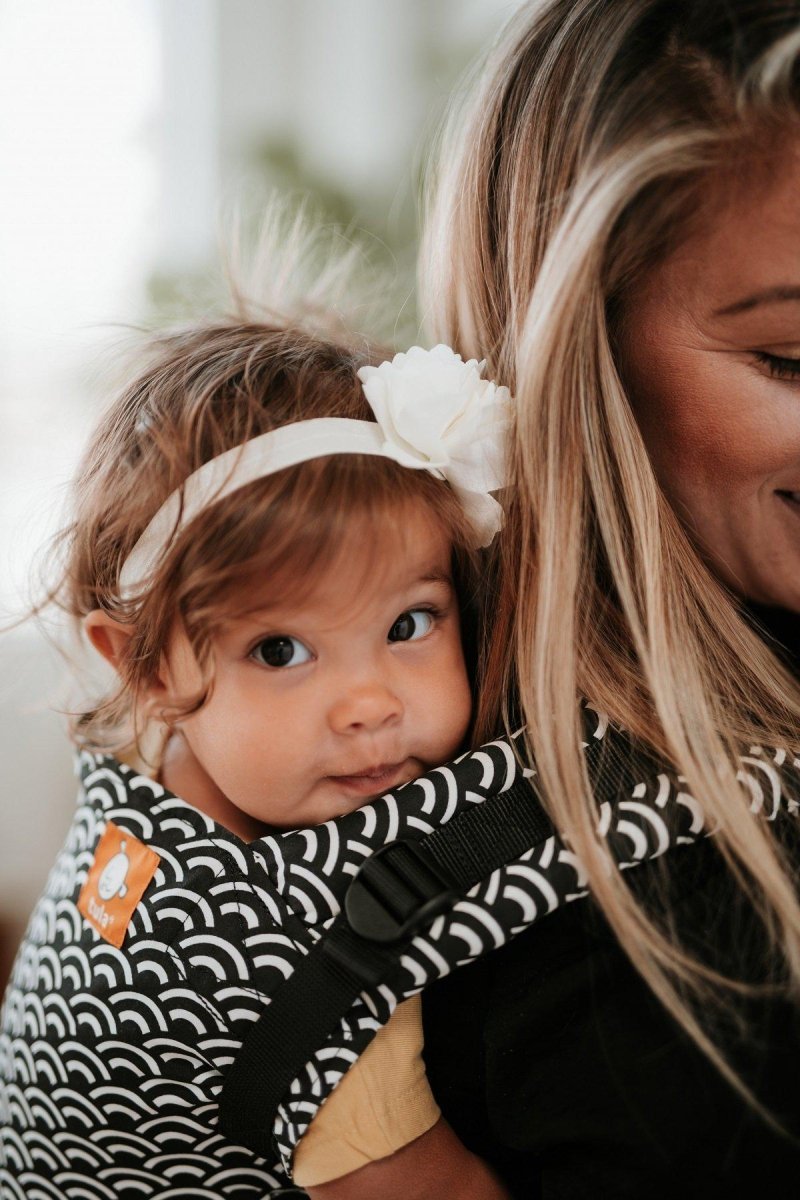 Tempo Tula Free-to-Grow Baby Carrier - Buckle CarrierLittle Zen One