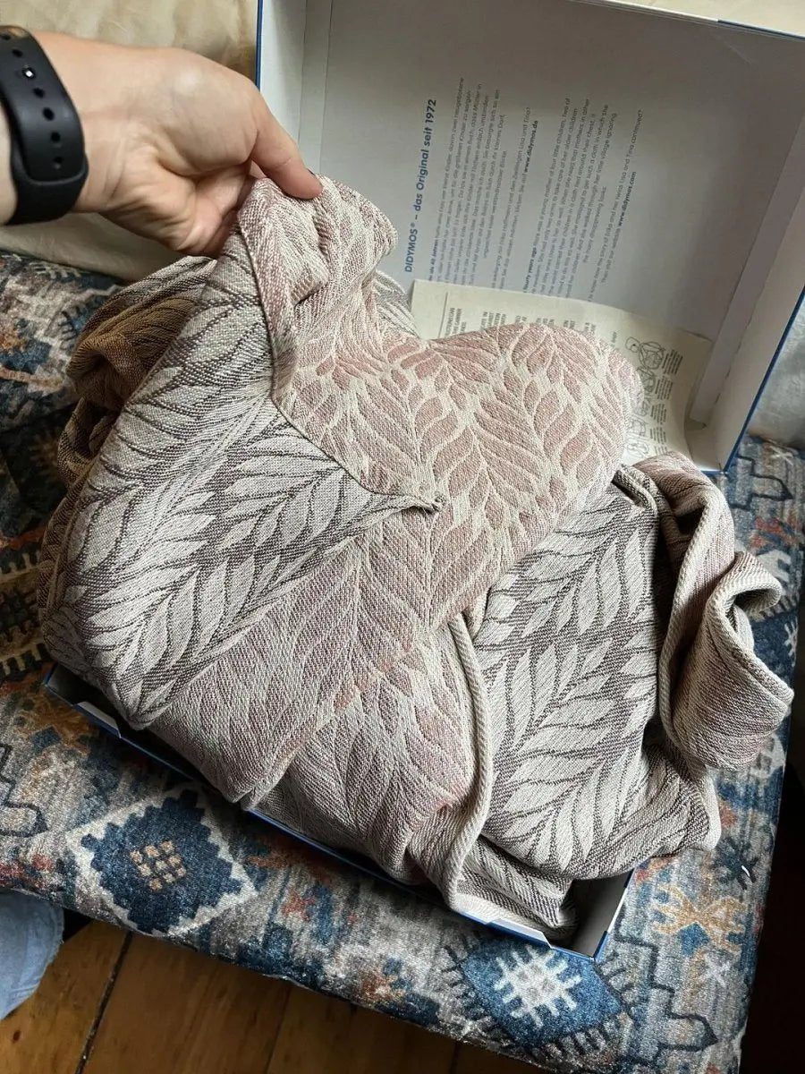 Trias Chai Cinnamon Woven Wrap