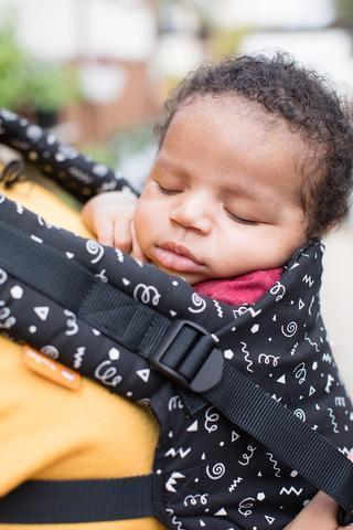 Tula Free-to-Grow Baby Carrier Celebrate - Buckle CarrierLittle Zen One4142454051