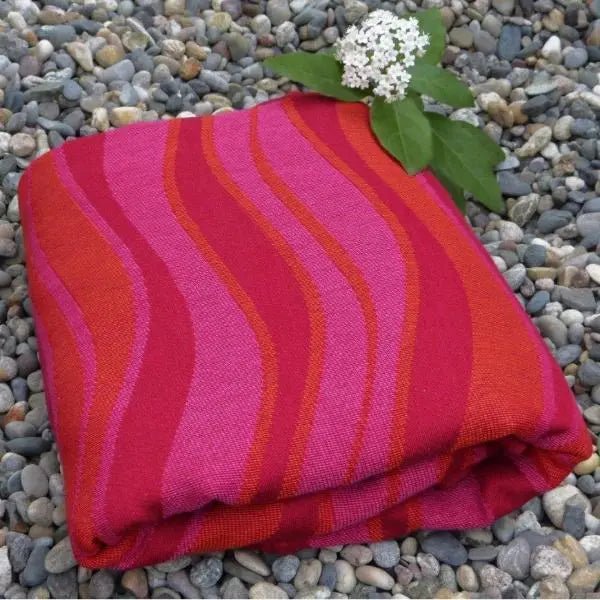 Waves Garnet Woven Wrap